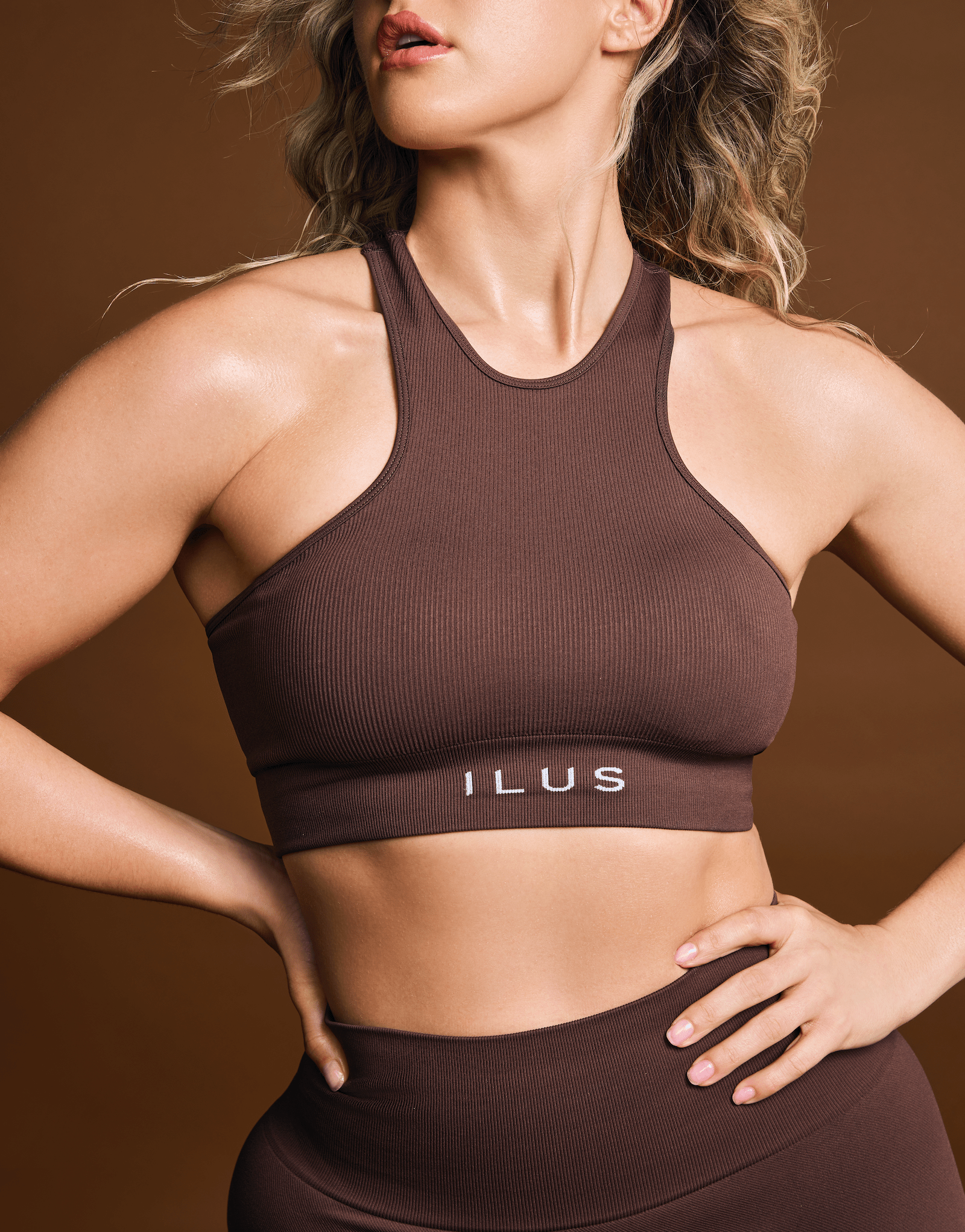 TOPS - ILUS LABEL