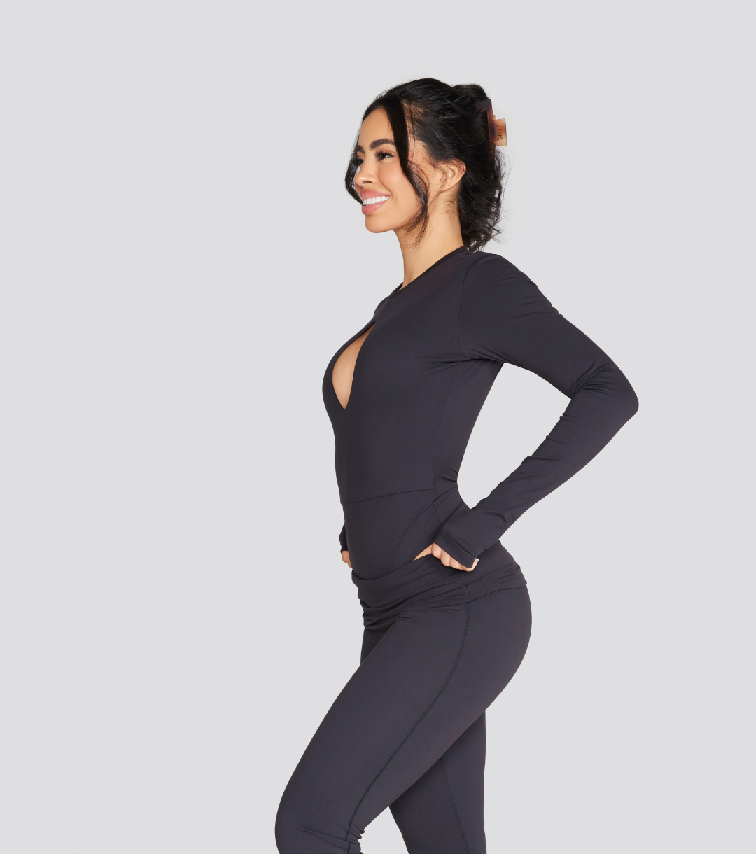 EXPOSED REVERSIBLE LONG SLEEVE BODYSUIT