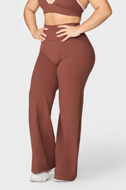 FUNDAMENTAL STRAIGHT LEG BOTTOMS