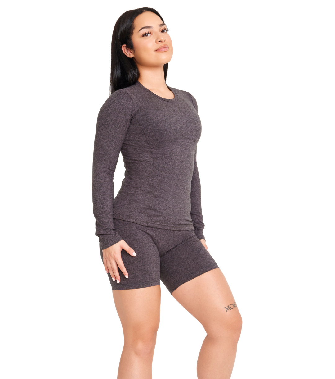 CINCH ALLURE FULL LENGTH LONG SLEEVE TEE