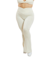 CINCHED CROSS OVER FLARE LEGGINGS in