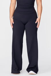 FUNDAMENTAL STRAIGHT LEG BOTTOMS