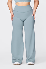 FUNDAMENTAL STRAIGHT LEG BOTTOMS