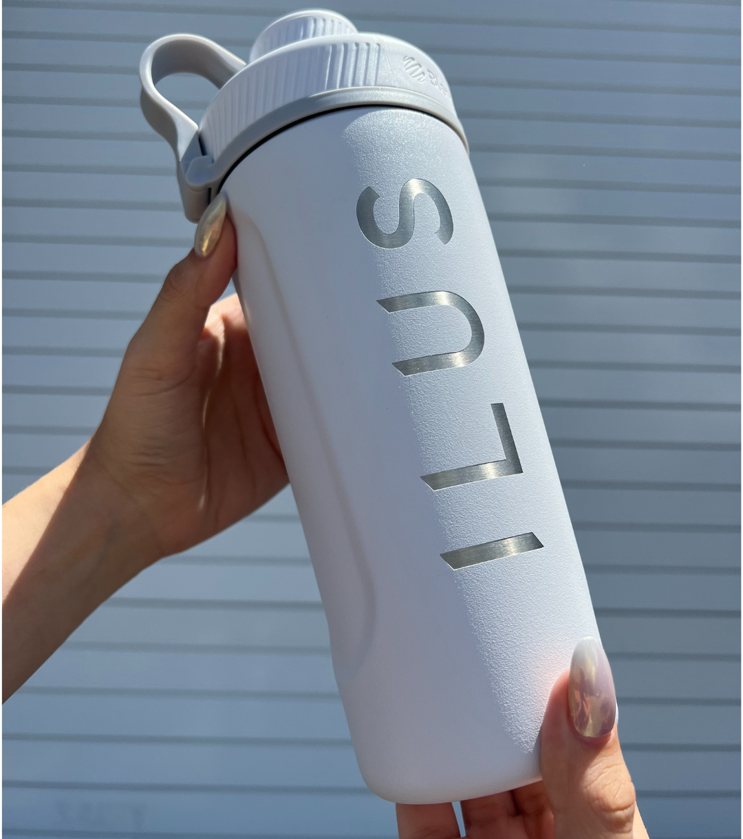 ILUS INSULATED STAINLESS STEEL BOTTLE