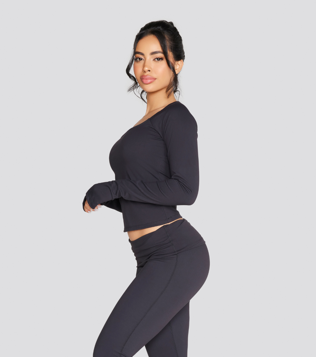 ESSENTIAL SCOOP LONG SLEEVE
