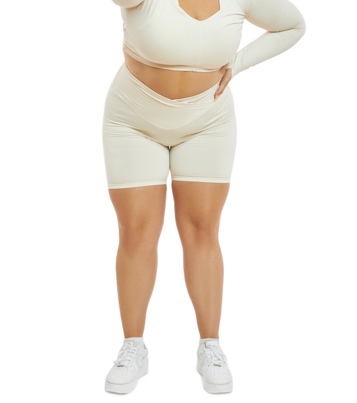 CINCHED CROSS OVER SHORTS