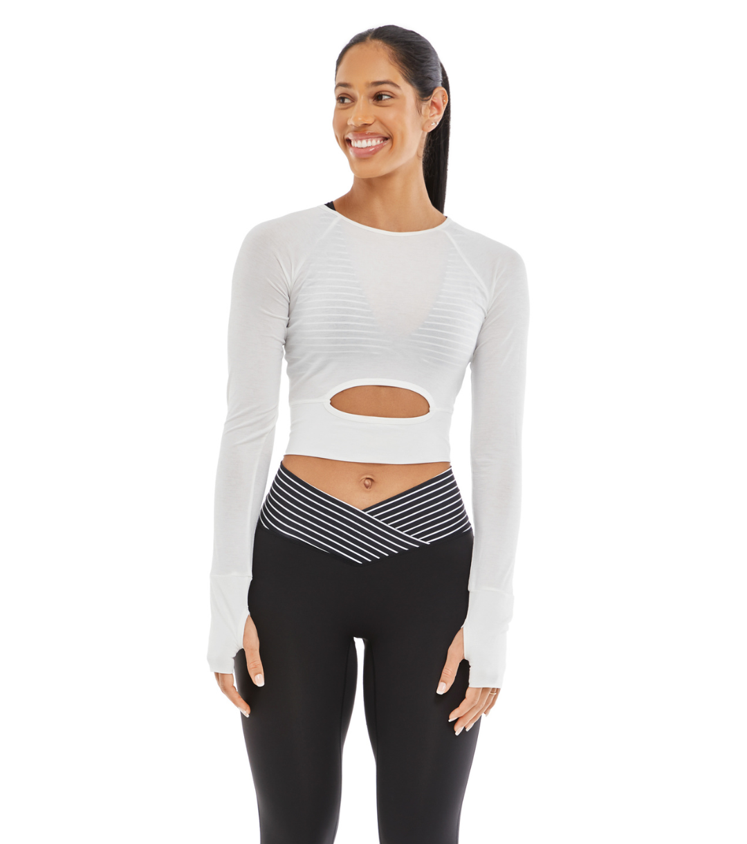 EFFORTLESS CROPPED TOP