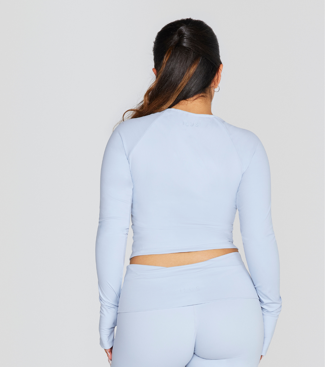 ESSENTIAL SCOOP LONG SLEEVE