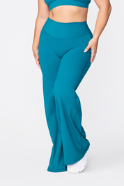 FUNDAMENTAL STRAIGHT LEG BOTTOMS