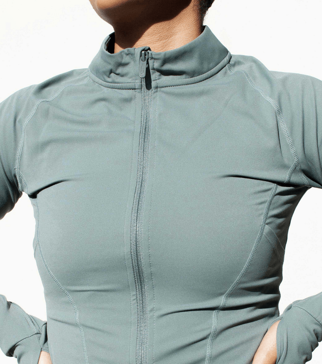 CONFIDENCE .5 LENGTH JACKET - ILUS LABEL