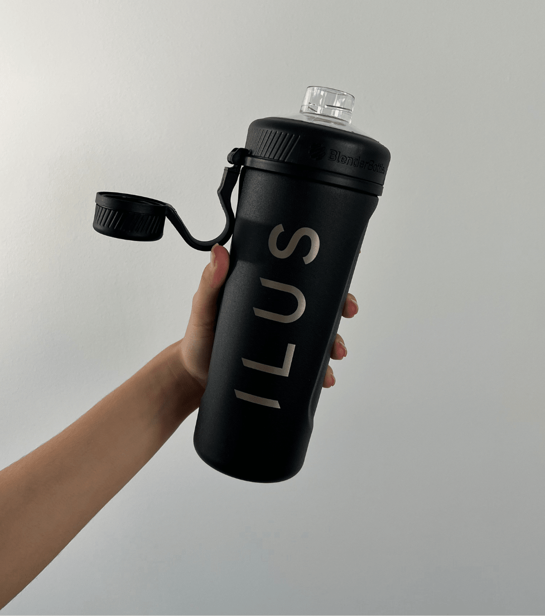 ILUS INSULATED STAINLESS STEEL BOTTLE - ILUS LABEL