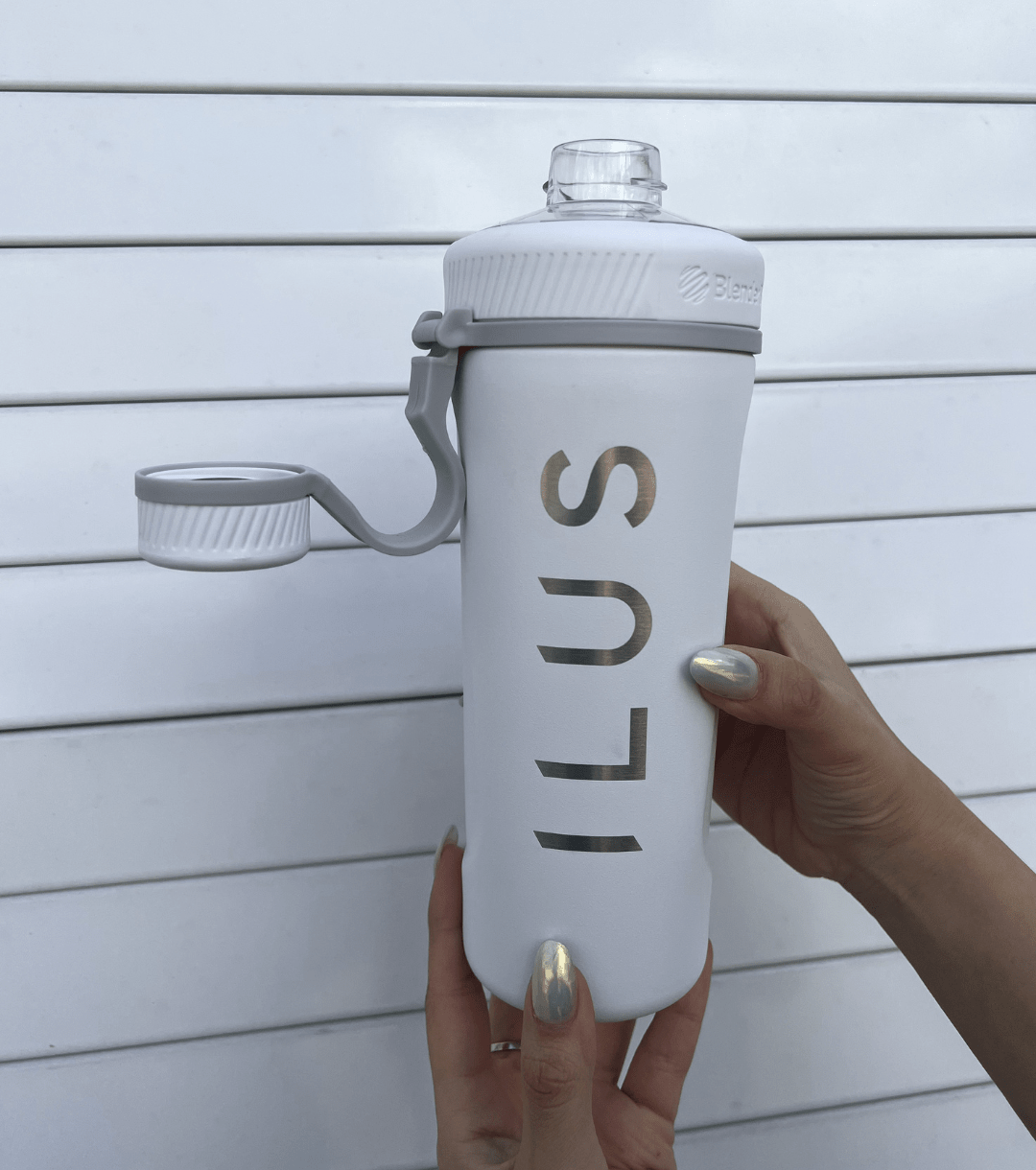 ILUS INSULATED STAINLESS STEEL BOTTLE - ILUS LABEL