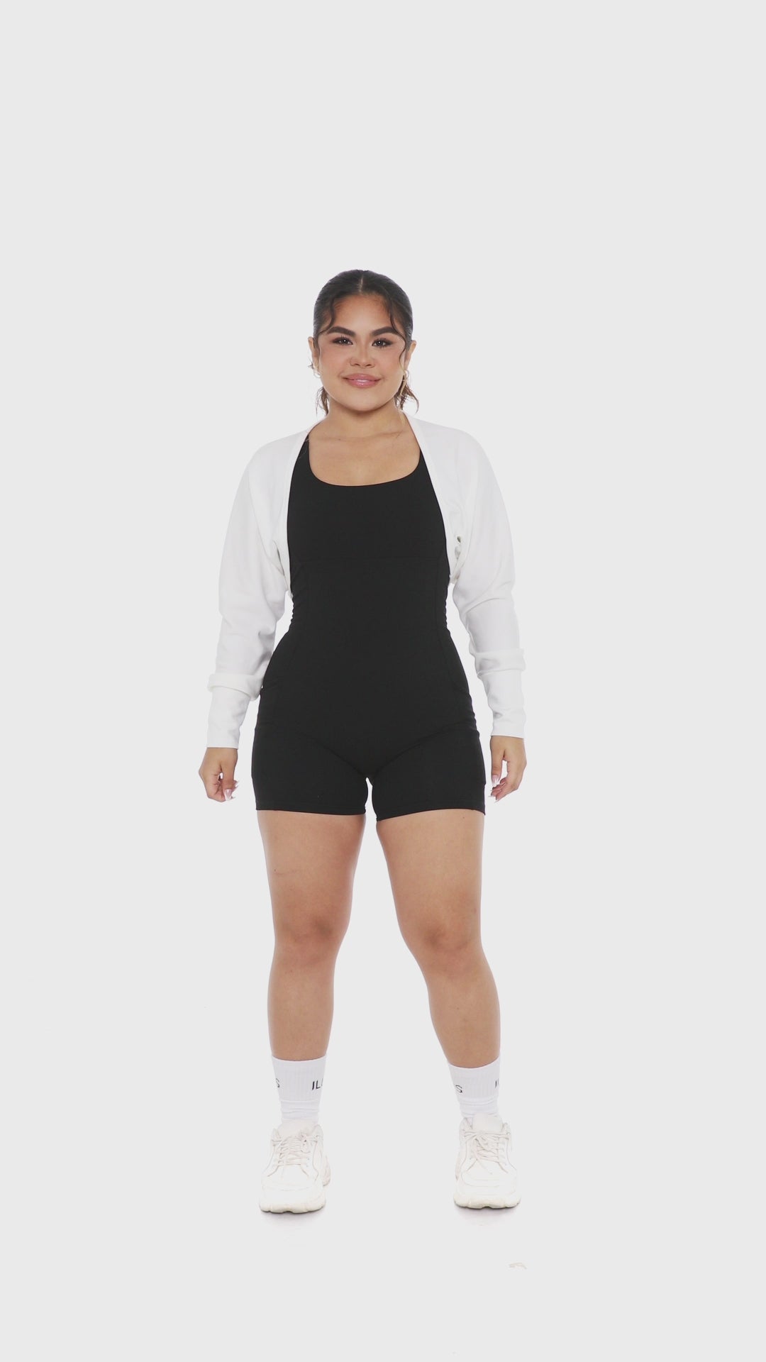 ESSENTIAL OVERSIZED SHRUG
