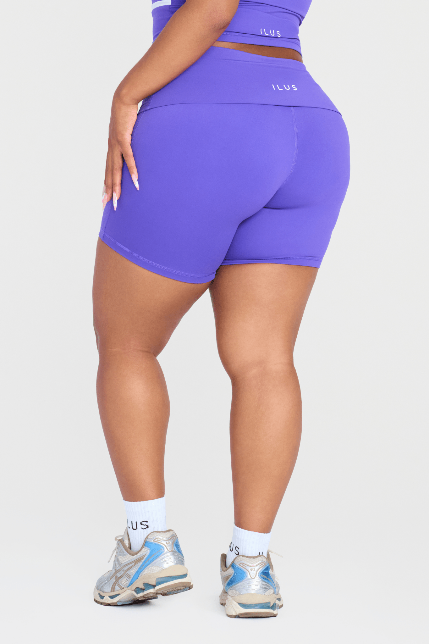 REVEAL FOLD OVER SHORTS - ILUS LABEL