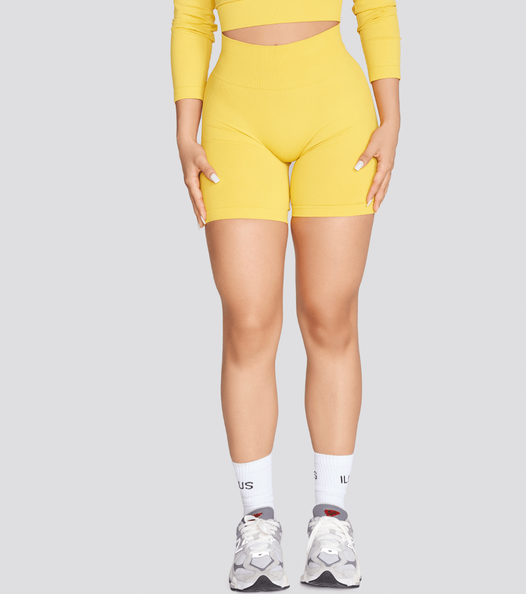 seamLUX ENHANCE SHORTS - ILUS LABEL