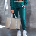 UNRIVALED LARGE TOTE BAG - ILUS LABEL